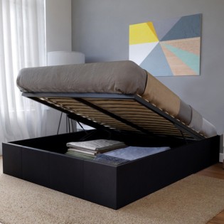 Lit coffre TORINO 140x190 + 1 sommier + 1 matelas mémoire de forme / Noir