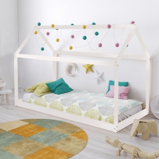 Hausbett PANDA mit Matratze / Kinderbett 90x190 - Weiß
